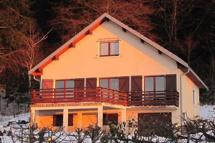 Maison de vacances pour 8 personnes, avec balcon et jardin