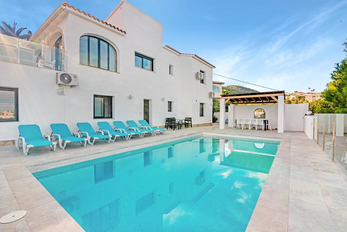Villa 'Papagayo' avec piscine privée, Wi-Fi et climatisation in Montgo, Dénia