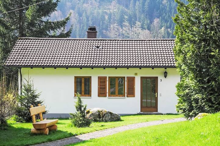 Chalet für 4 Personen, mit Garten in Feldberg