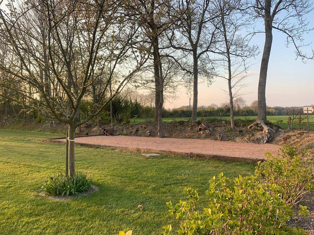 Double Room with Private Bathroom in Cricquebœuf, Région de Lisieux
