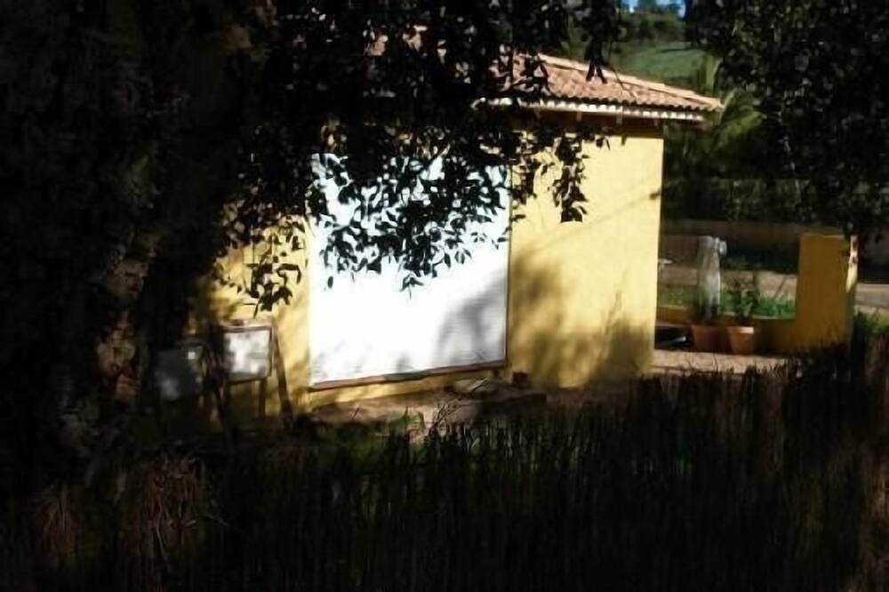 Villa indépendante et accueillante. in Appietto, Région d'Ajaccio