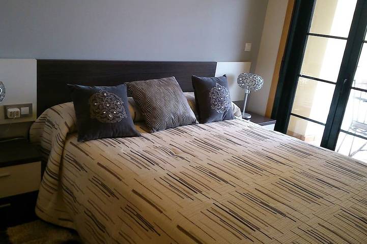 Entire apartment, Casa Hortensia - comfortable apartment with indoor pool 4pax in Foz, A Mariña Lucense