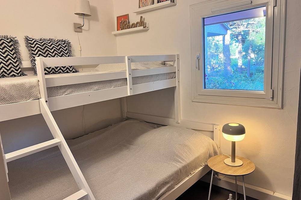 Mini Villa U Campa Be - 5 people 250 m from the beach San Cyprianu Corsica in San Ciprianu, Lecci