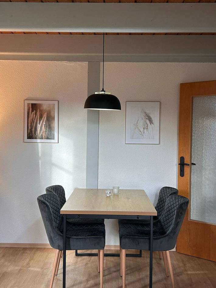Ganze Wohnung, Entspannte Ferienwohnung „Wattverliebt“ direkt am Meer auf Pellworm! in Tammensiel, Pellworm