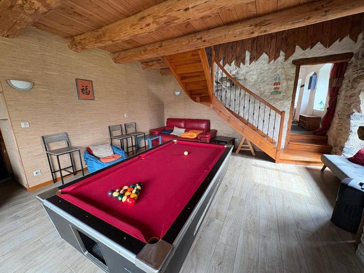 Location de vacances pour 11 personnes, avec jardin et vue à Retournac - 4