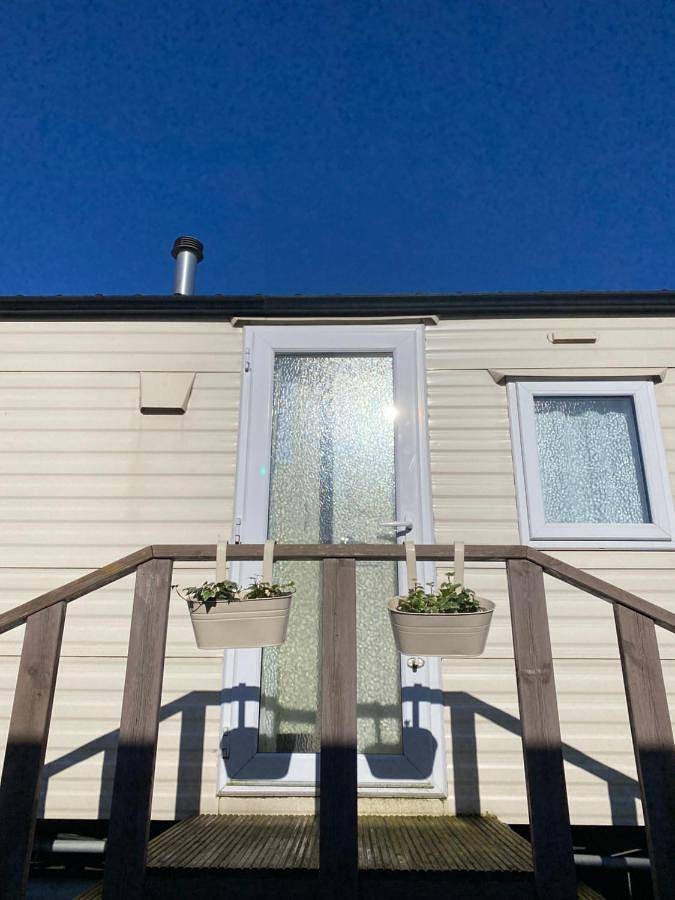 Camping voor 4 personen, with Terras and Tuin as well as Uitzicht in Middelkerke