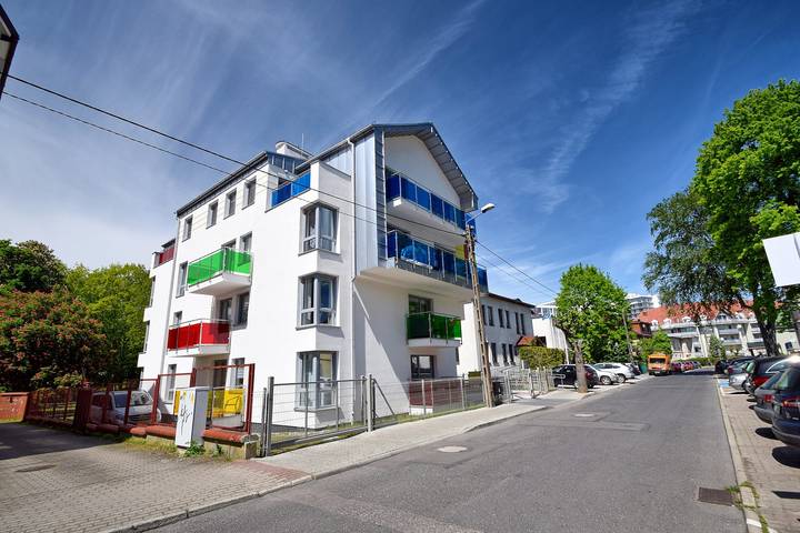 Ganze Wohnung, Stylish Apartment with Balcony | 400 m from the Beach in Międzyzdroje, Misdroy (Gemeinde)