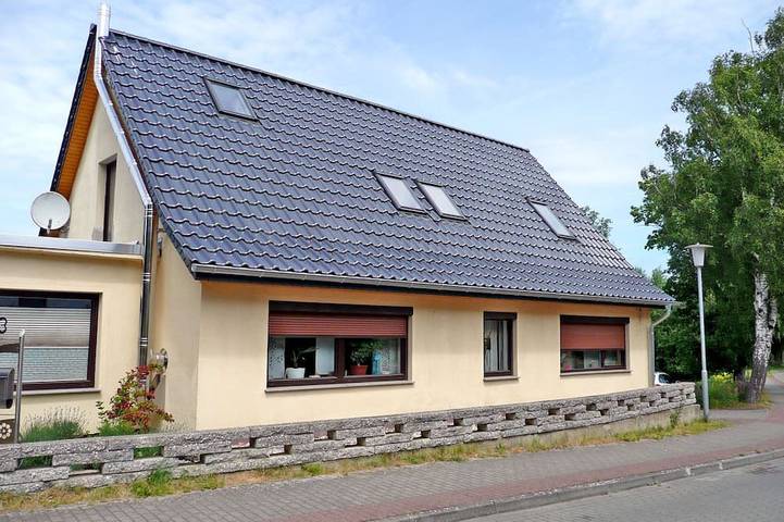 Ferienwohnung für 3 Personen, mit Garten in Prohn