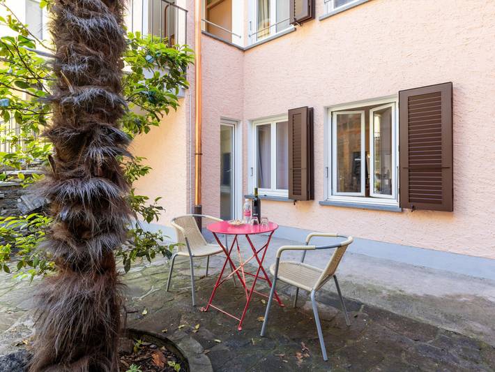 Apartamento entero, Casa Eduardo Apt.1 in Ronco sopra Ascona, Alpes Ticineses y del Verbano