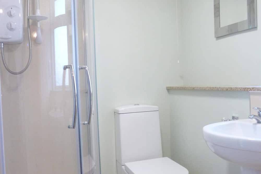 Berghütte in der Nähe von Boscastle mit Parkplatz, kostenlosem Wlan und 6ft Bett in Cornwall