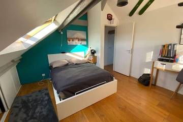 Maison De Vacances pour 10 Personnes dans Issy-les-Moulineaux, Hauts-de-Seine, Photo 1