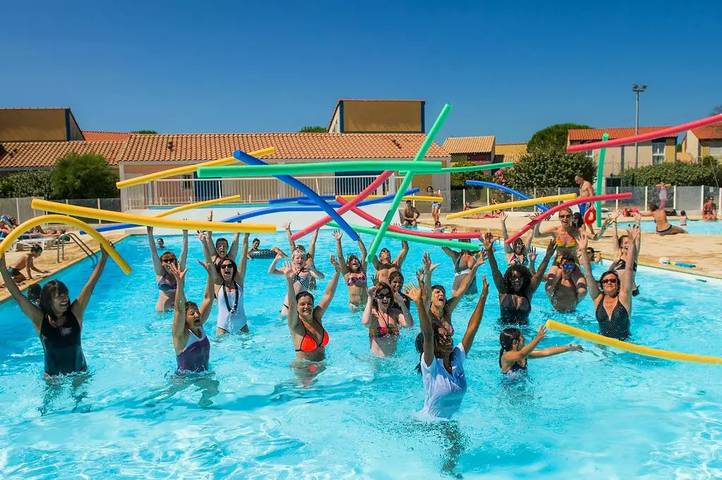 Gîte pour 8 personnes, avec piscine et terrasse, animaux acceptés à Port-la-Nouvelle - 2