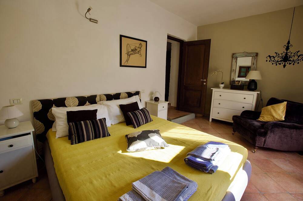 Wunderschön restaurierte Villa mit privatem beheiztem Infinity-Pool und herrlichem Blick in Licciana Nardi, Val di Magra