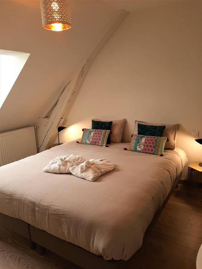 Maison d’hôte pour 2 personnes, avec jardin et terrasse, animaux acceptés à Creuzier-le-Neuf