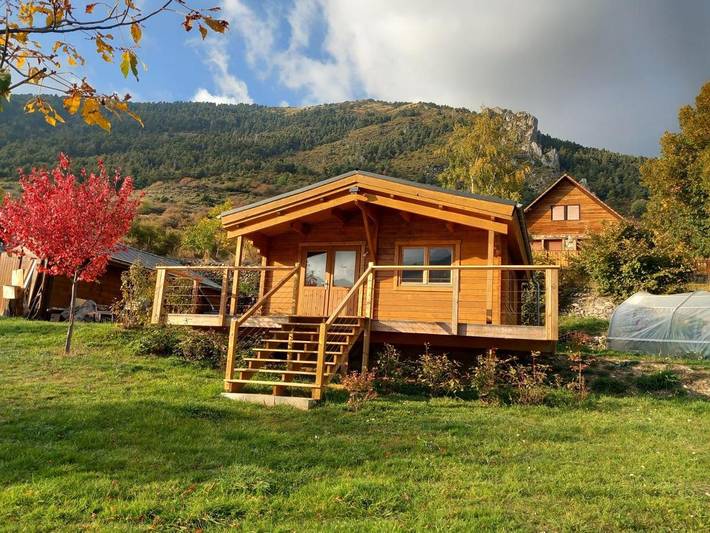 Chalet pour 2 personnes, avec Terrasse ainsi que Jardin et Vue à Valdeblore
