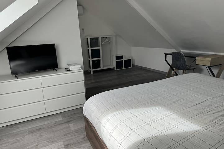 Location de vacances pour 6 personnes, avec jardin et terrasse à Quettehou - 4