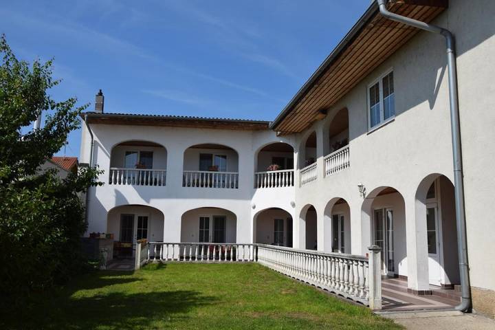 Ferienhaus für 6 Personen, mit Garten