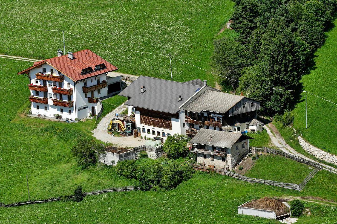 Ganze Wohnung, Two-Bedroom Apartment in Spinges, Mühlbach