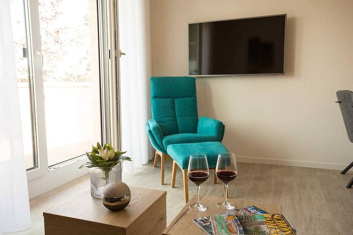 Apartmenthotel für 6 Personen, mit Garten und Balkon - 1