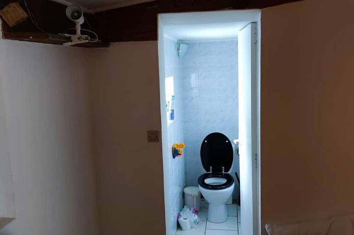 Location de vacances pour 6 personnes, avec terrasse et jardin dans Plage de la Madrague (Giens) - 4