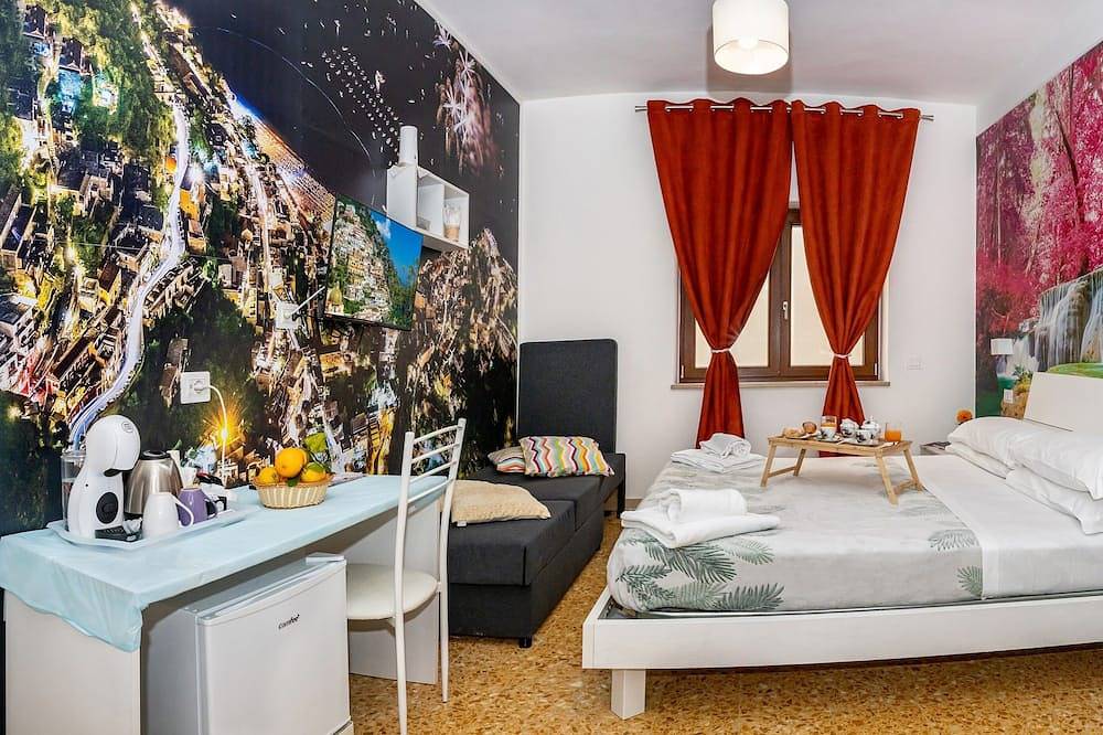 Bed And Breakfast for 3 People in Sorrento, Sorrento Coast