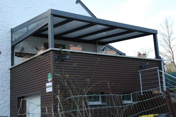 Location de vacances pour 4 personnes, avec jardin à Doische - 4