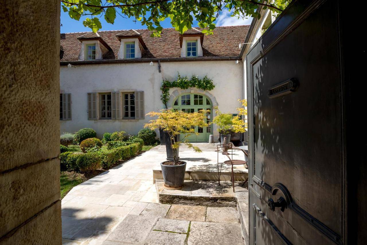 Villa Louise in Aloxe-Corton, Région de Beaune