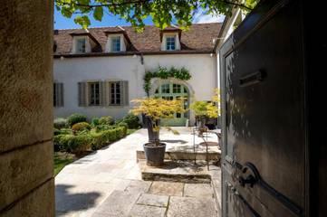 Hôtel pour 3 personnes, avec sauna ainsi que jardin et piscine à Aloxe-Corton