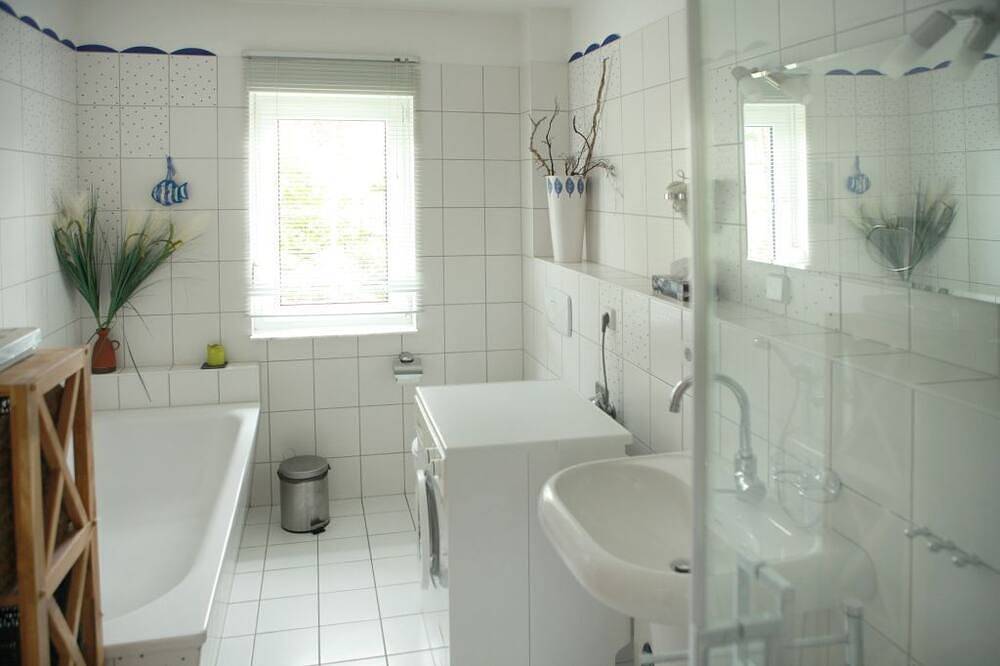 Ferienbungalow mit traumhaften Garten in Karlshagen, Usedomer Norden