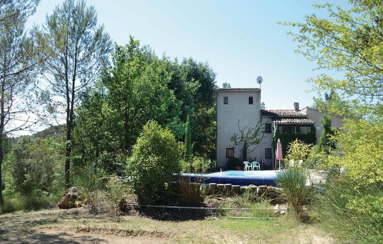 Gîte pour 2 personnes, avec piscine et terrasse à Lorgues - 3