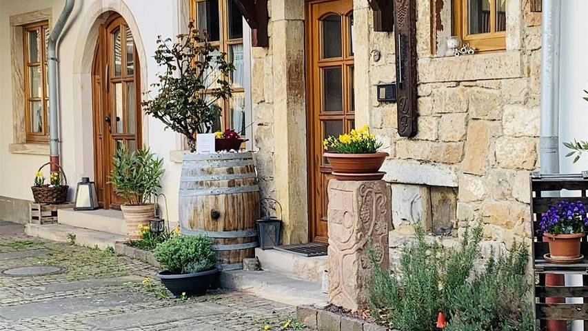 Ferienwohnung für 2 Personen, mit Terrasse und Garten - 1