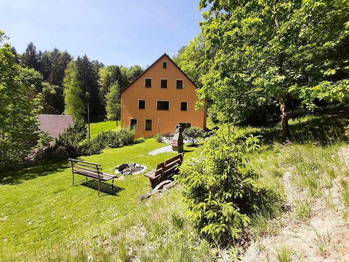 Ferienwohnung für 10 Personen, mit Terrasse in Oybin