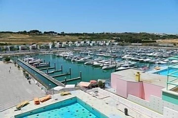 Holiday apartment for 6 people, with pool and balcony - 1