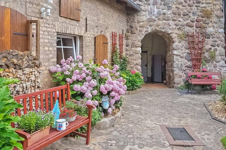 Bauernhof für 4 Personen, mit Terrasse, mit Haustier in Uckermark