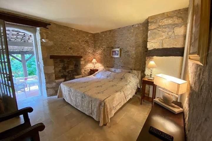 Location de vacances pour 11 personnes, avec jacuzzi et jardin à Cénac-et-Saint-Julien - 4