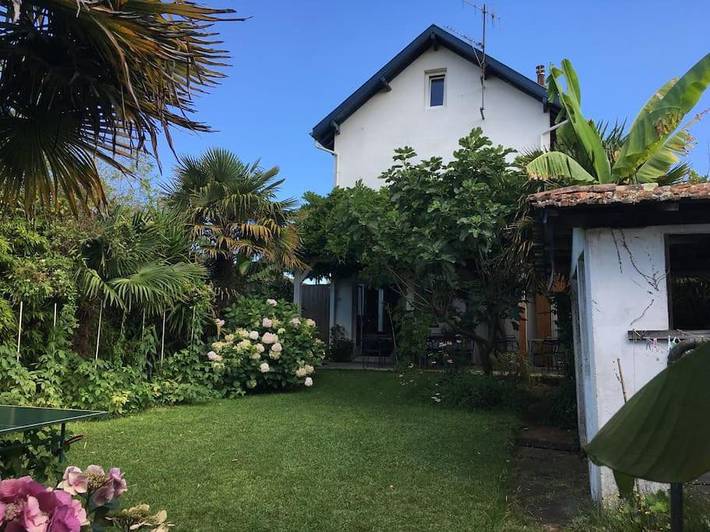 Chalet para 10 personas, con jardín y terraza - 1