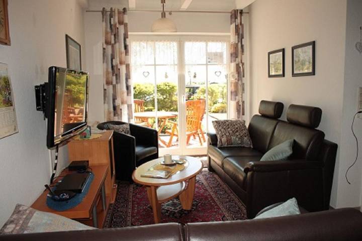 Ferienhaus für 4 Personen, mit Terrasse und Garten in Greetsiel - 4