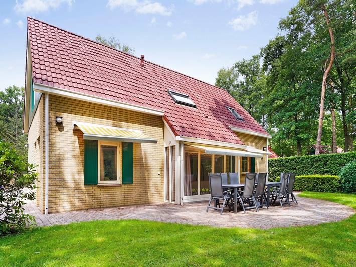 Bungalow für 8 Personen, mit Sauna und Garten sowie Terrasse, mit Haustier in den Niederlande