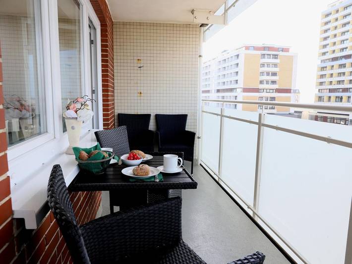 Ganze Wohnung, Exklusive 3-Zimmer-Ferienwohnung mit Balkon und Meerblick in Westerland in Westerland, Sylt (Gemeinde)
