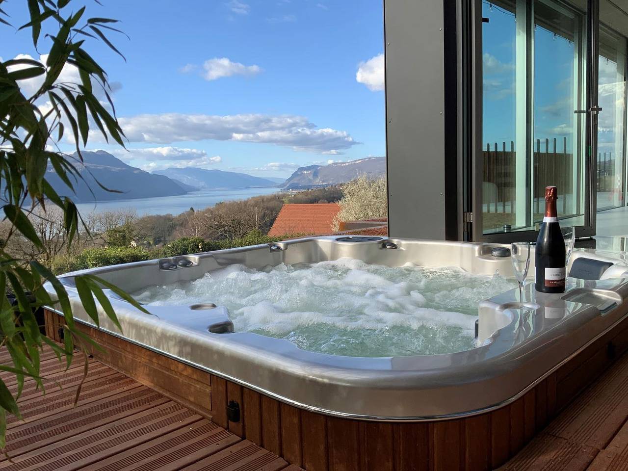 L'Archi Perche in Viviers-du-Lac, Région de Chambéry