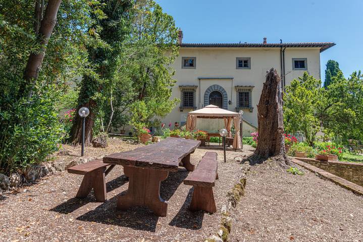 Villa 'Il Frassine' con piscina privata, Wi-Fi e aria condizionata in Rignano sull'Arno, Valdarno