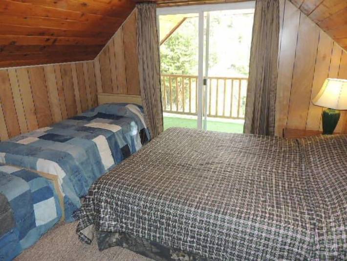 Lake house for 11 people, with balcony in Idaho