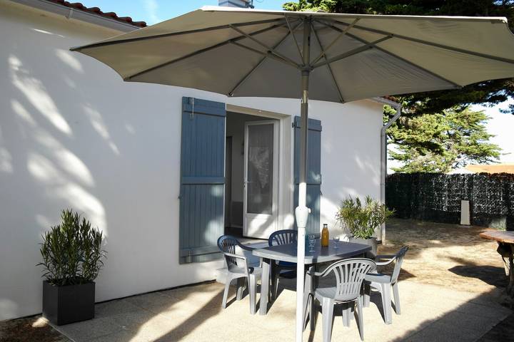 Ferienhaus für 4 Personen, mit Terrasse und Garten