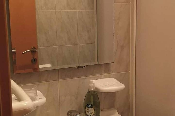 Ferienhaus für 4 Personen in Zubovići