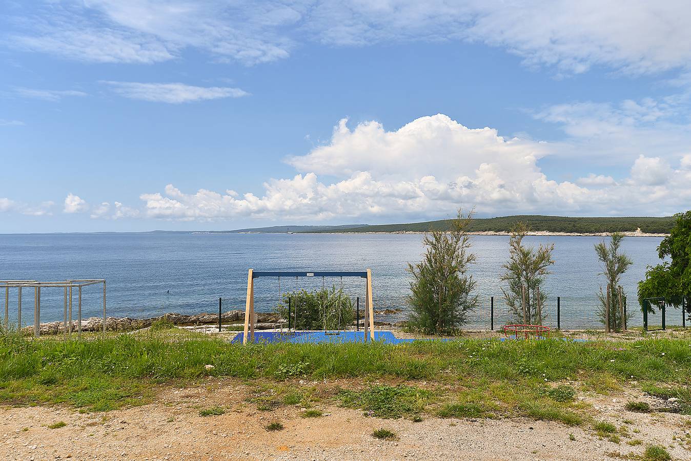 Ganze Wohnung, Ferienwohnung für 4 Personen mit Balkon in Raša, Ostküste Istrien