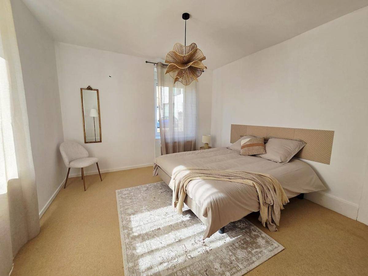 Appartement entier, Le petit domaine de Leo L ecureuil appartement cosy avec jardin privatif in Celles-sur-Plaine, Saint-Dié-des-Vosges