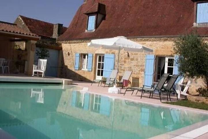 Gîte pour 10 personnes, avec terrasse