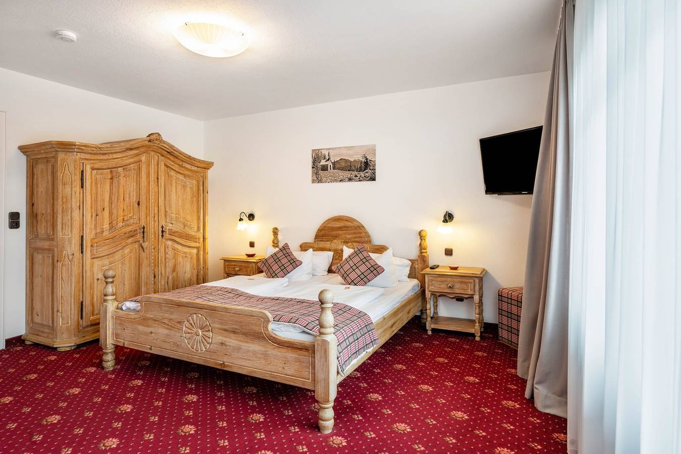 Zimmer Gästehaus Tanneck - Zimmer 5 mit Bergblick, geteilter Sauna & Hallenbad in Reit im Winkl, Bayerische Alpen