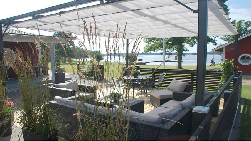 Vakantiepark voor 2 personen, with Terras and Tuin as well as Sauna and Uitzicht in Zuid-Zweden