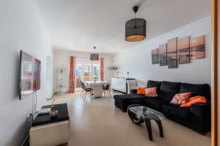 Villa 'D' Ana' with Private Pool, Private Garden and Wi-Fi in Praia do Meco, Sesimbra (Castelo)